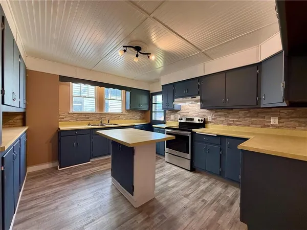 $139,900 | 605 Hawthorne Avenue, Kittanning, PA 16201