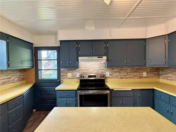 $139,900 | 605 Hawthorne Avenue, Kittanning, PA 16201