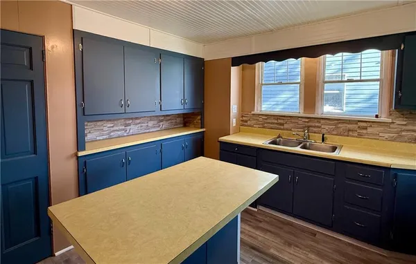 $139,900 | 605 Hawthorne Avenue, Kittanning, PA 16201