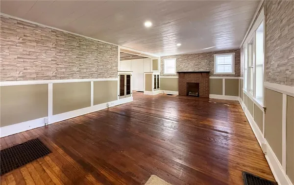 $139,900 | 605 Hawthorne Avenue, Kittanning, PA 16201