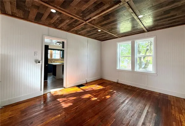 $139,900 | 605 Hawthorne Avenue, Kittanning, PA 16201