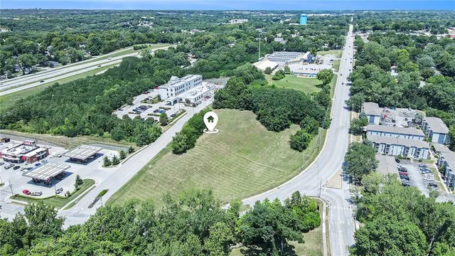 $350,000 | 497 Northwest 68th Street, Kansas City, MO 64118