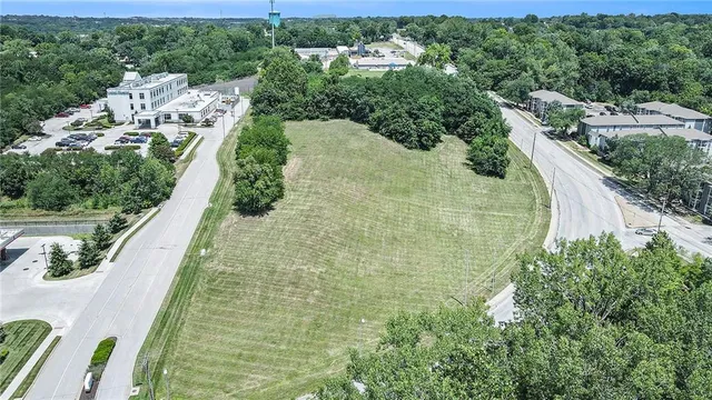 $350,000 | 497 Northwest 68th Street, Kansas City, MO 64118