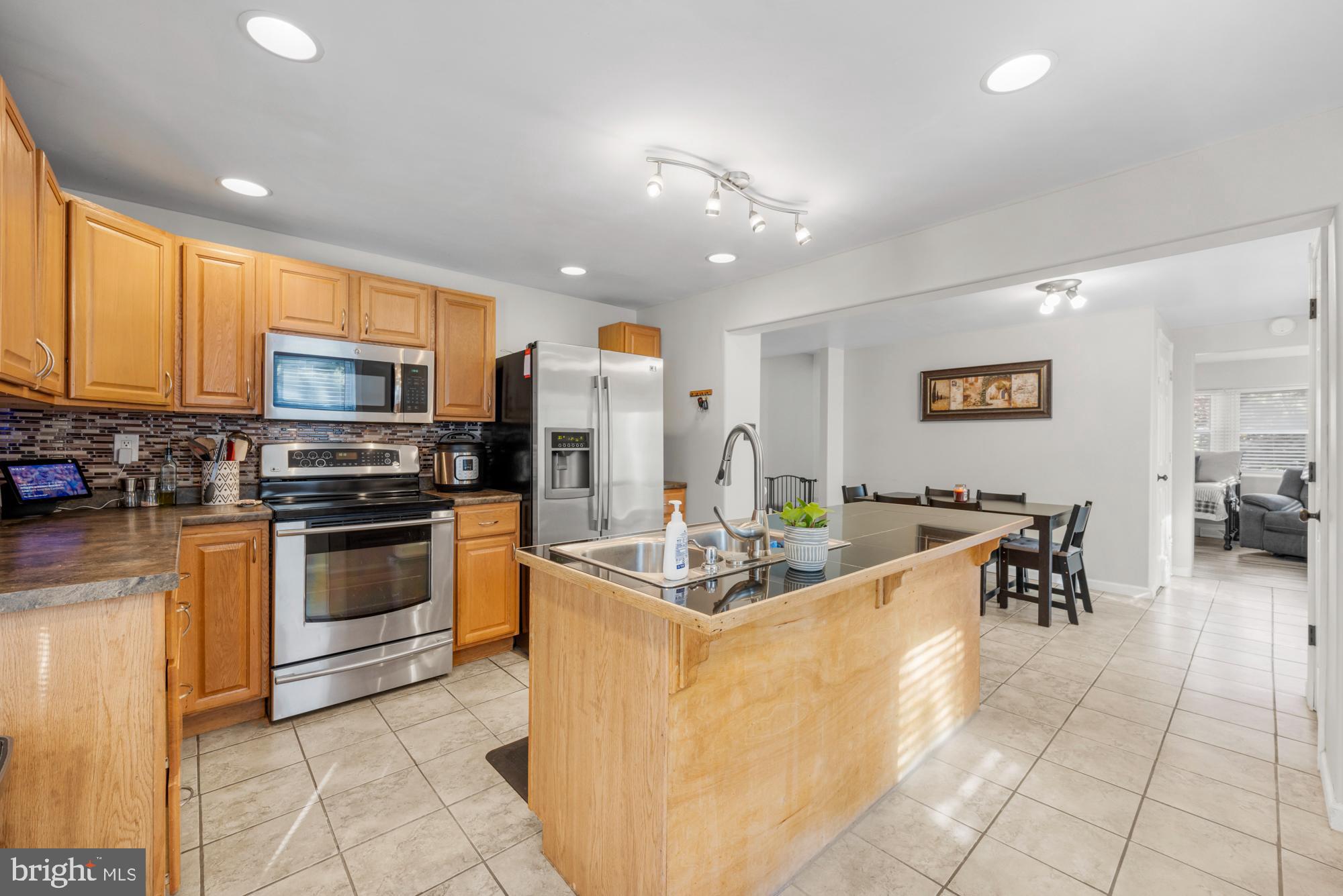 253 Jackson Road Marlton, NJ 08053 - Photo 12 of 43