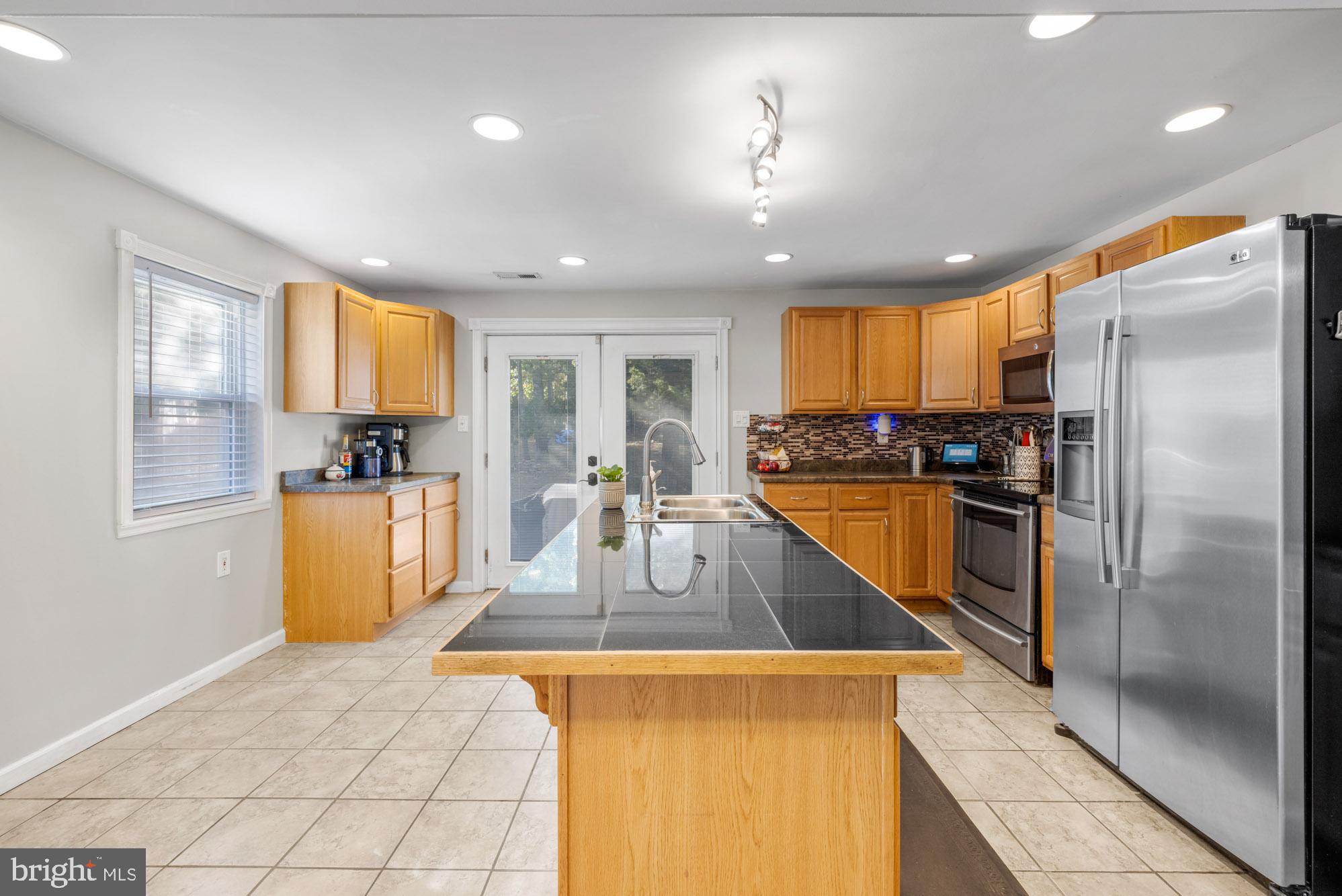 253 Jackson Road Marlton, NJ 08053 - Photo 9 of 43