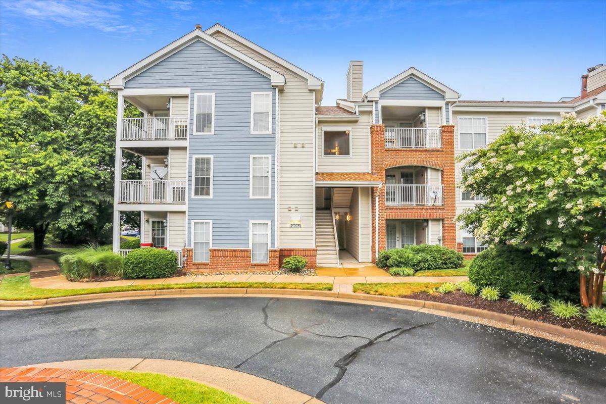 20963 Timber Ridge Terrace, Unit 304 Ashburn, VA 20147 - Photo 1 of 42
