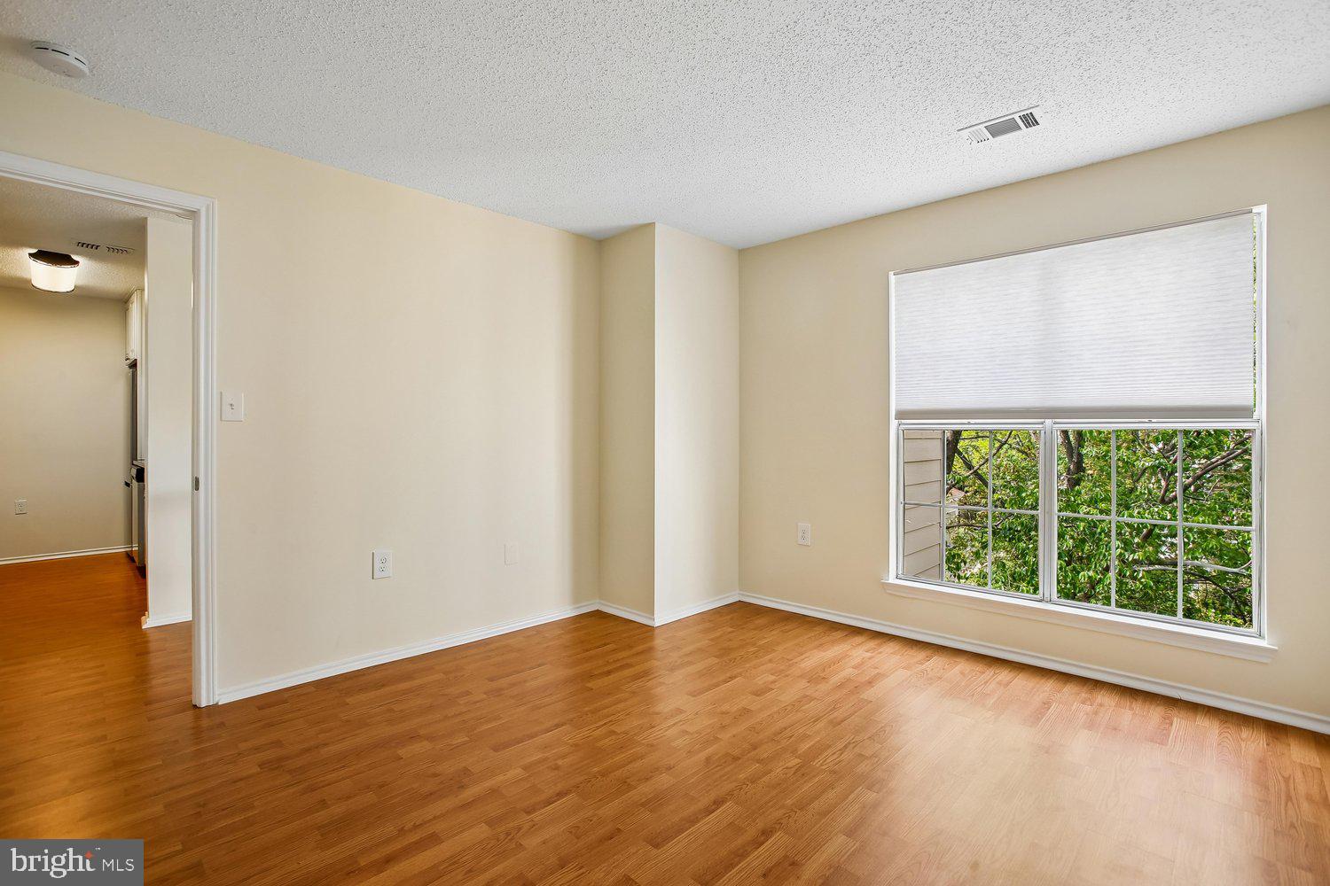 20963 Timber Ridge Terrace, Unit 304 Ashburn, VA 20147 - Photo 21 of 42 Bedroom