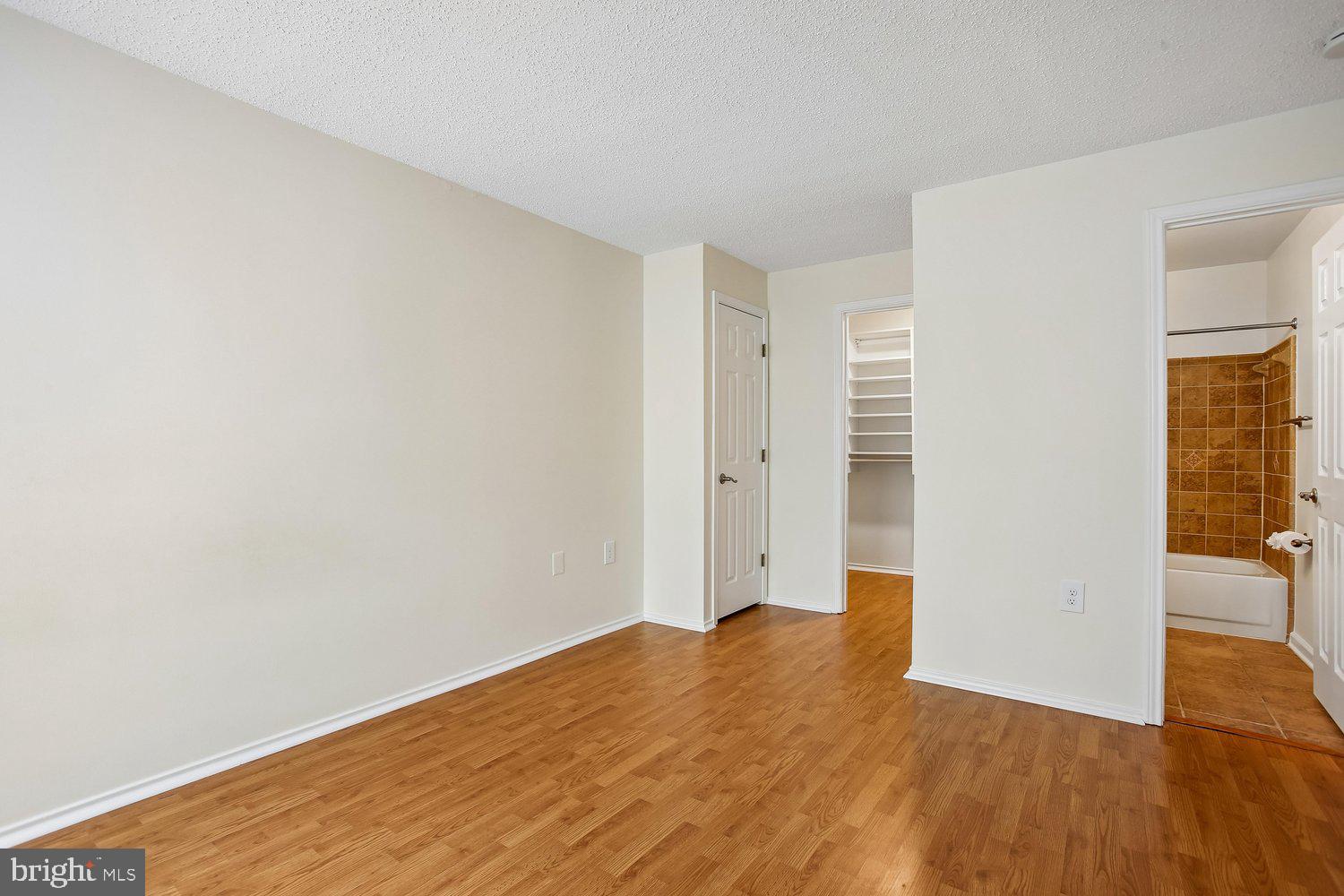 20963 Timber Ridge Terrace, Unit 304 Ashburn, VA 20147 - Photo 23 of 42 Bedroom