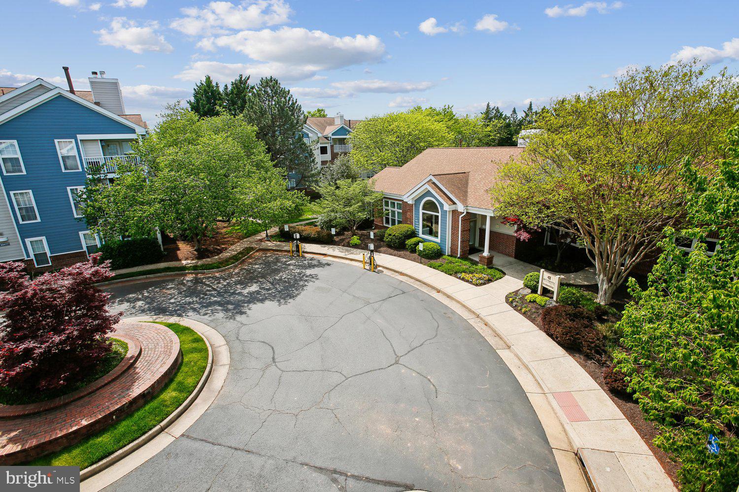 20963 Timber Ridge Terrace, Unit 304 Ashburn, VA 20147 - Photo 29 of 42 View