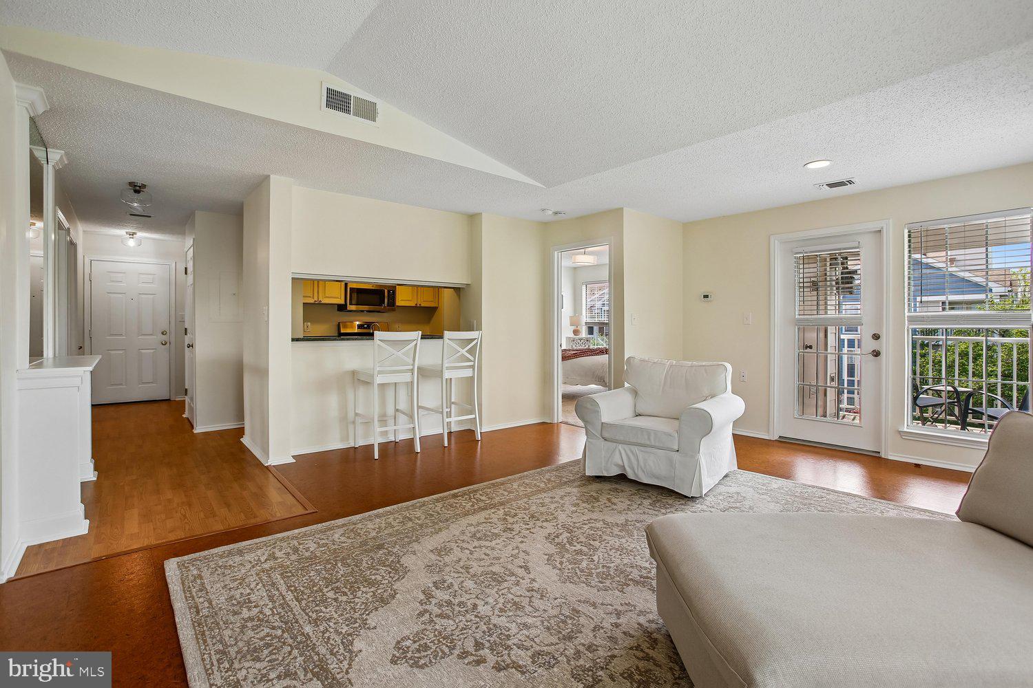 20963 Timber Ridge Terrace, Unit 304 Ashburn, VA 20147 - Photo 10 of 42 Living Room