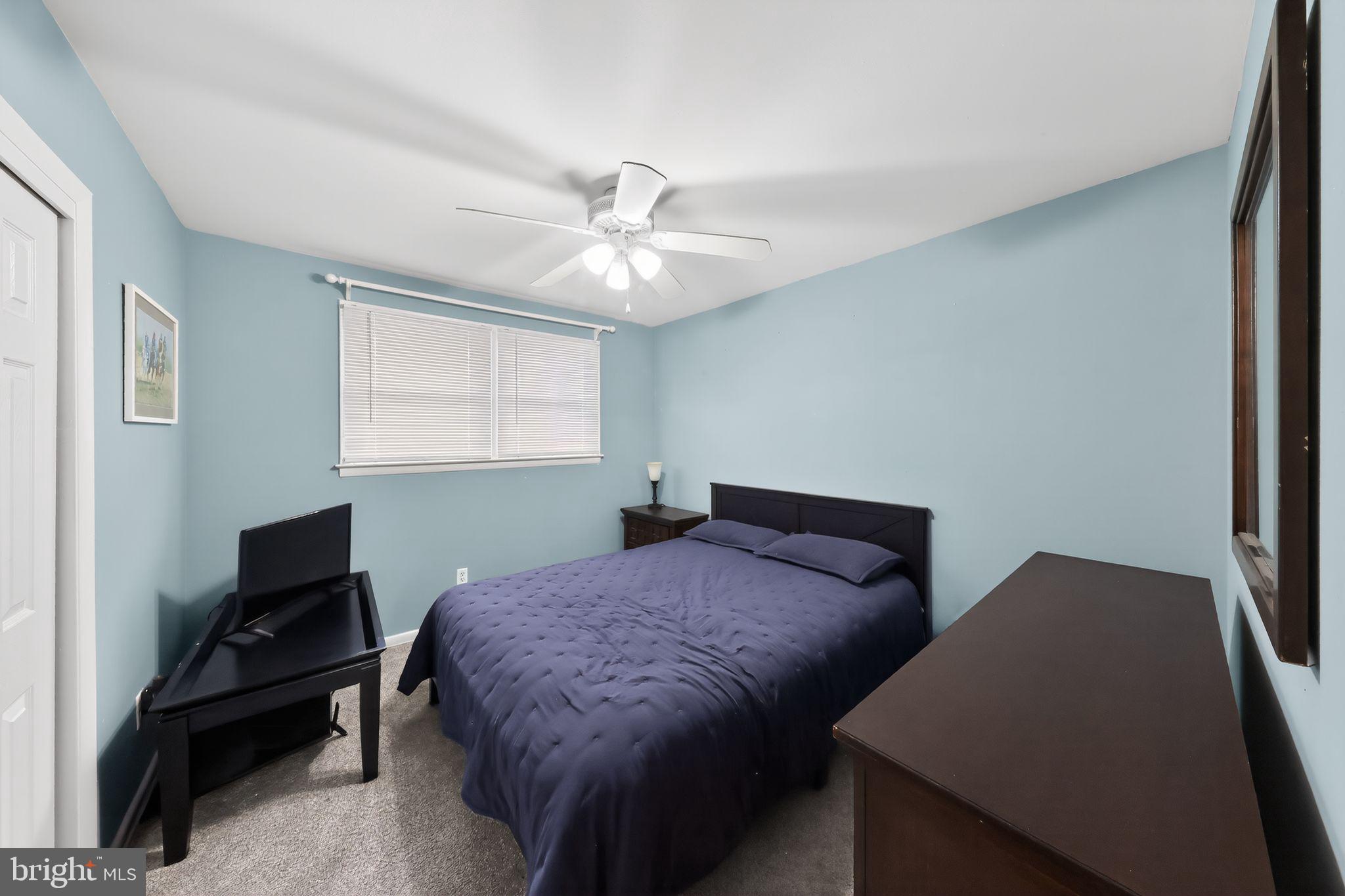 49 Spring Lake Drive Newark, DE 19711 - Photo 11 of 31 Bedroom 1