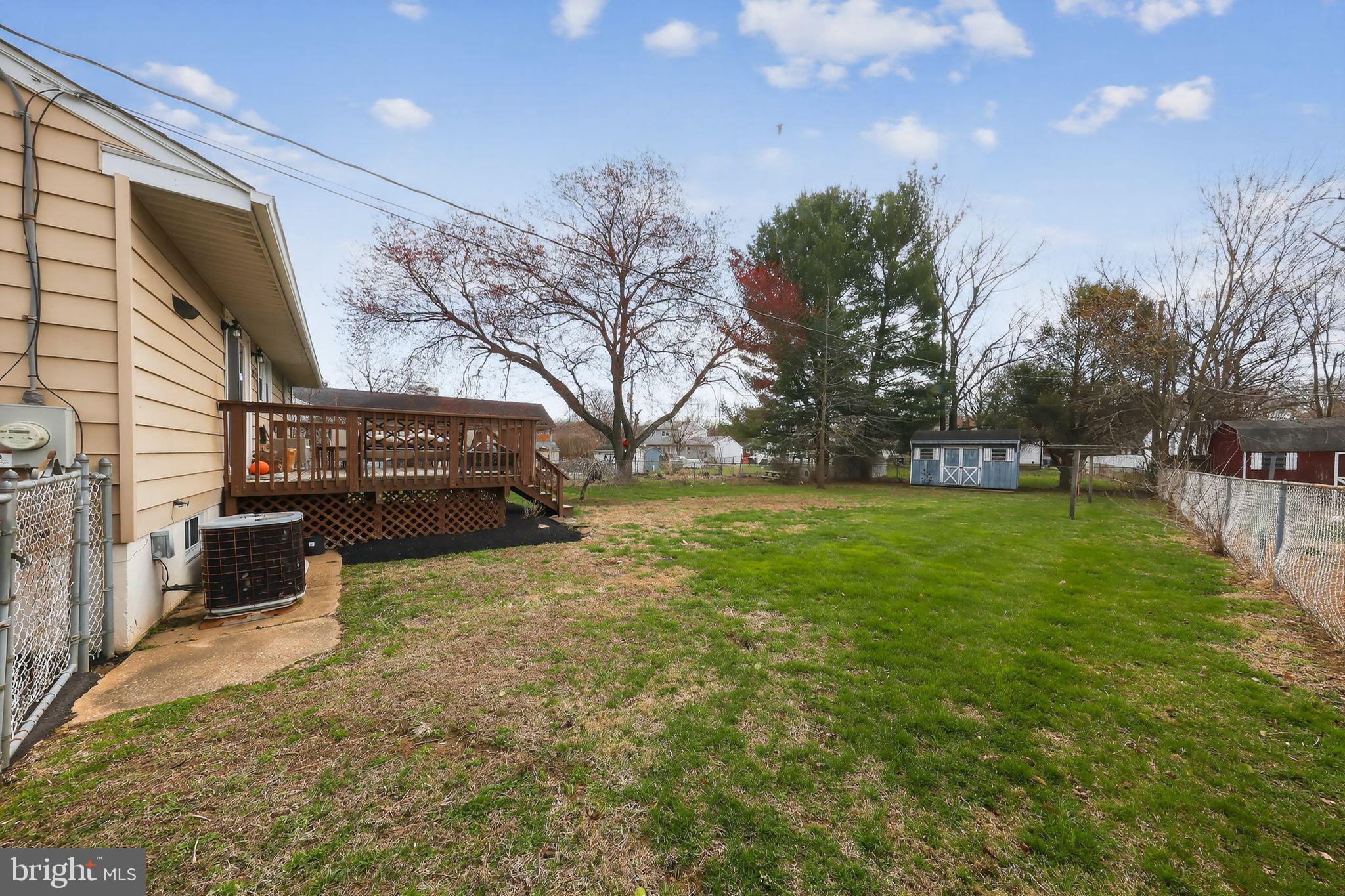 49 Spring Lake Drive Newark, DE 19711 - Photo 26 of 31 Large Backyard and Deck