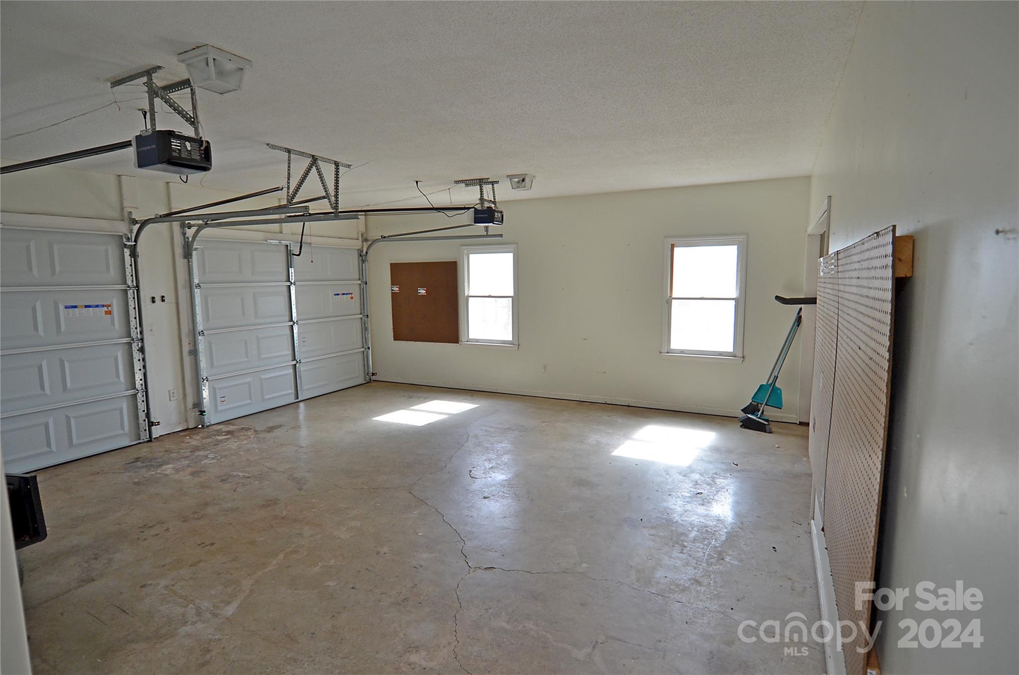 322 Cobblestone Drive Marion, NC 28752 - Photo 24 of 26 a view of a garage