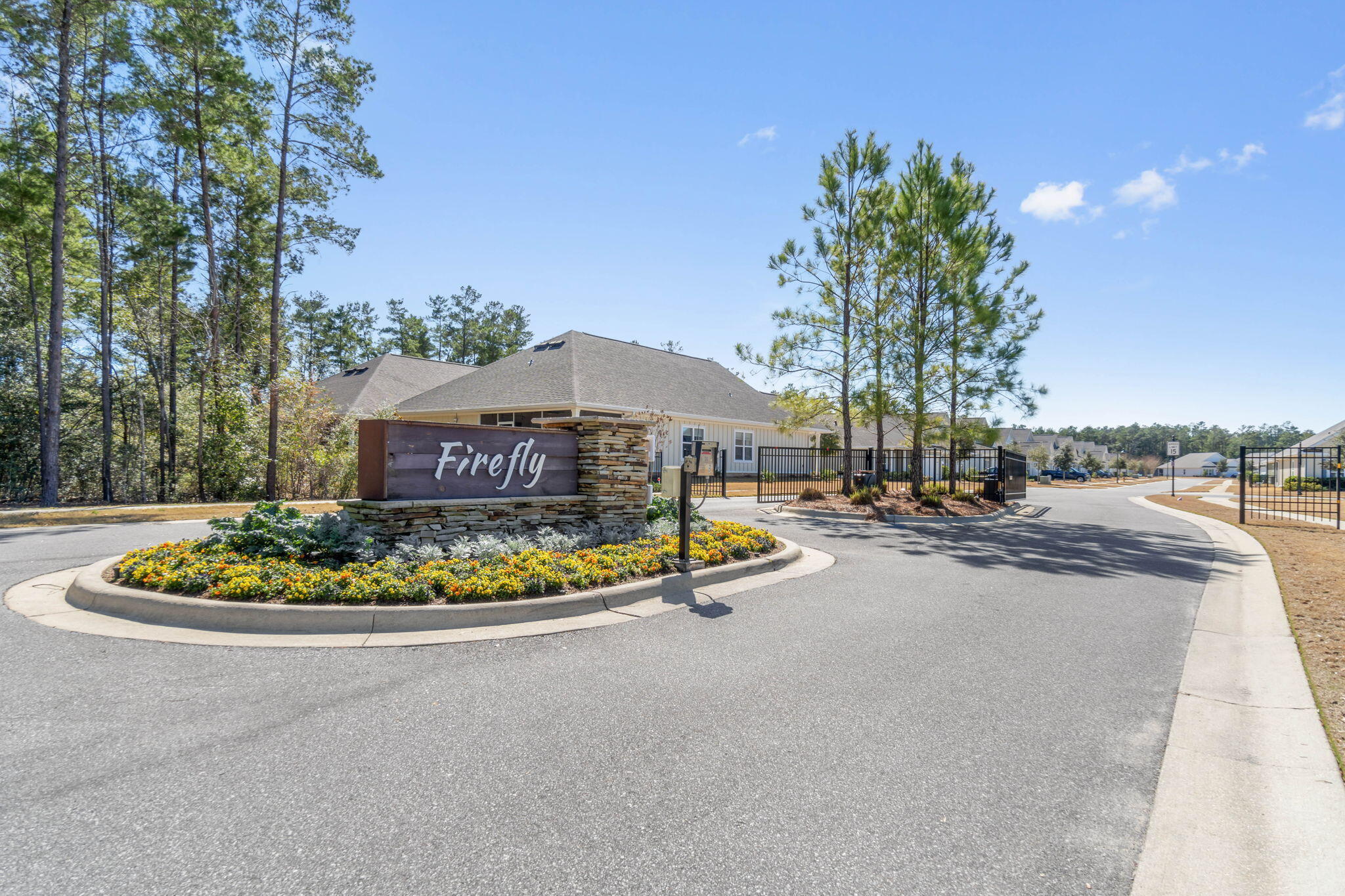 31 Dusky Way Freeport, FL 32439 - Photo 1 of 46 Welcome to Firefly!