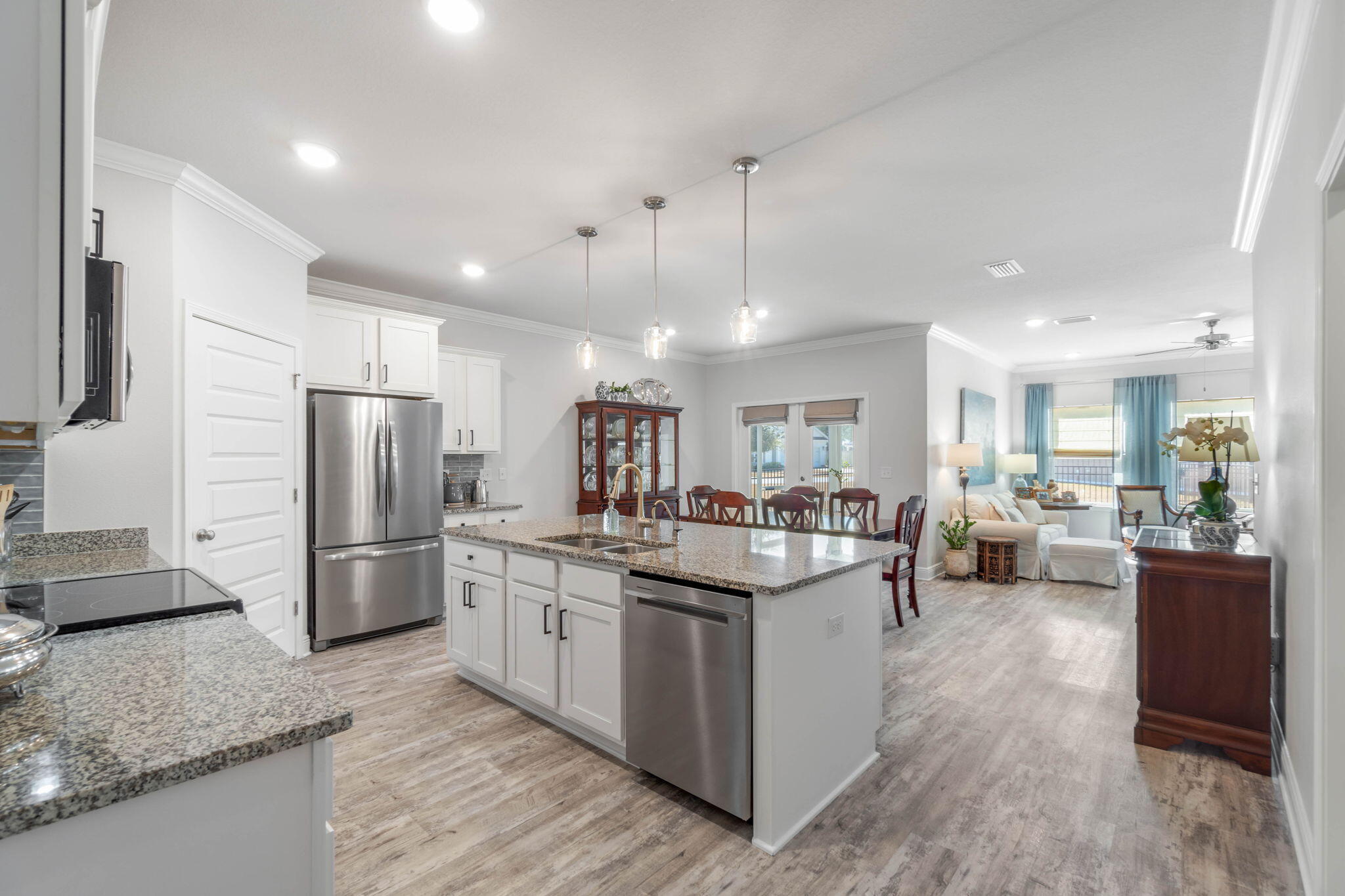 31 Dusky Way Freeport, FL 32439 - Photo 6 of 46 Great Room