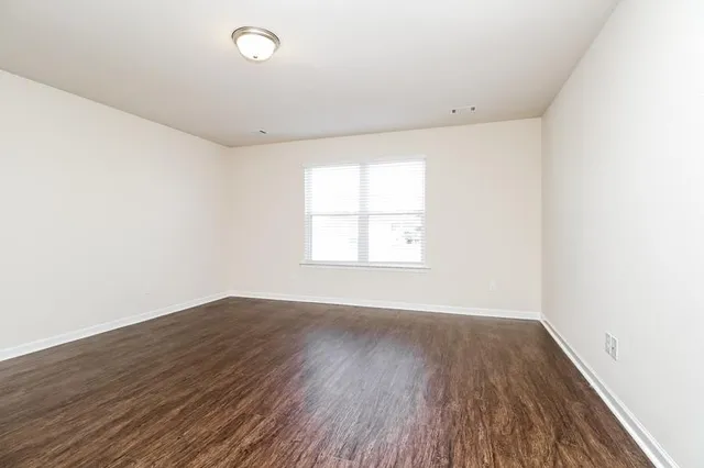 $1,790 | 2524 Queen Bee Drive, Columbia, TN 38401