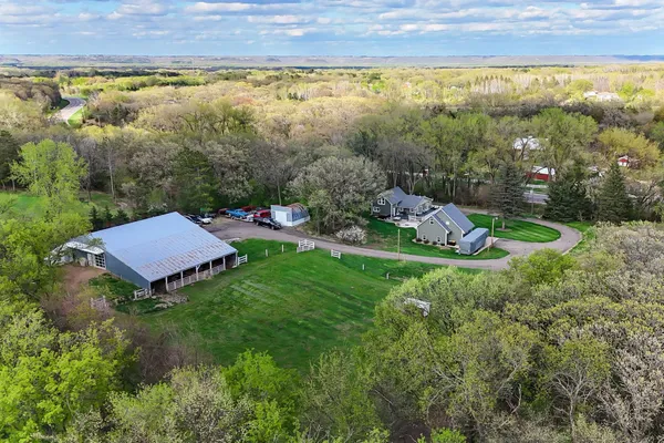 $899,000 | 20925 Polk Avenue, Hastings, MN 55033