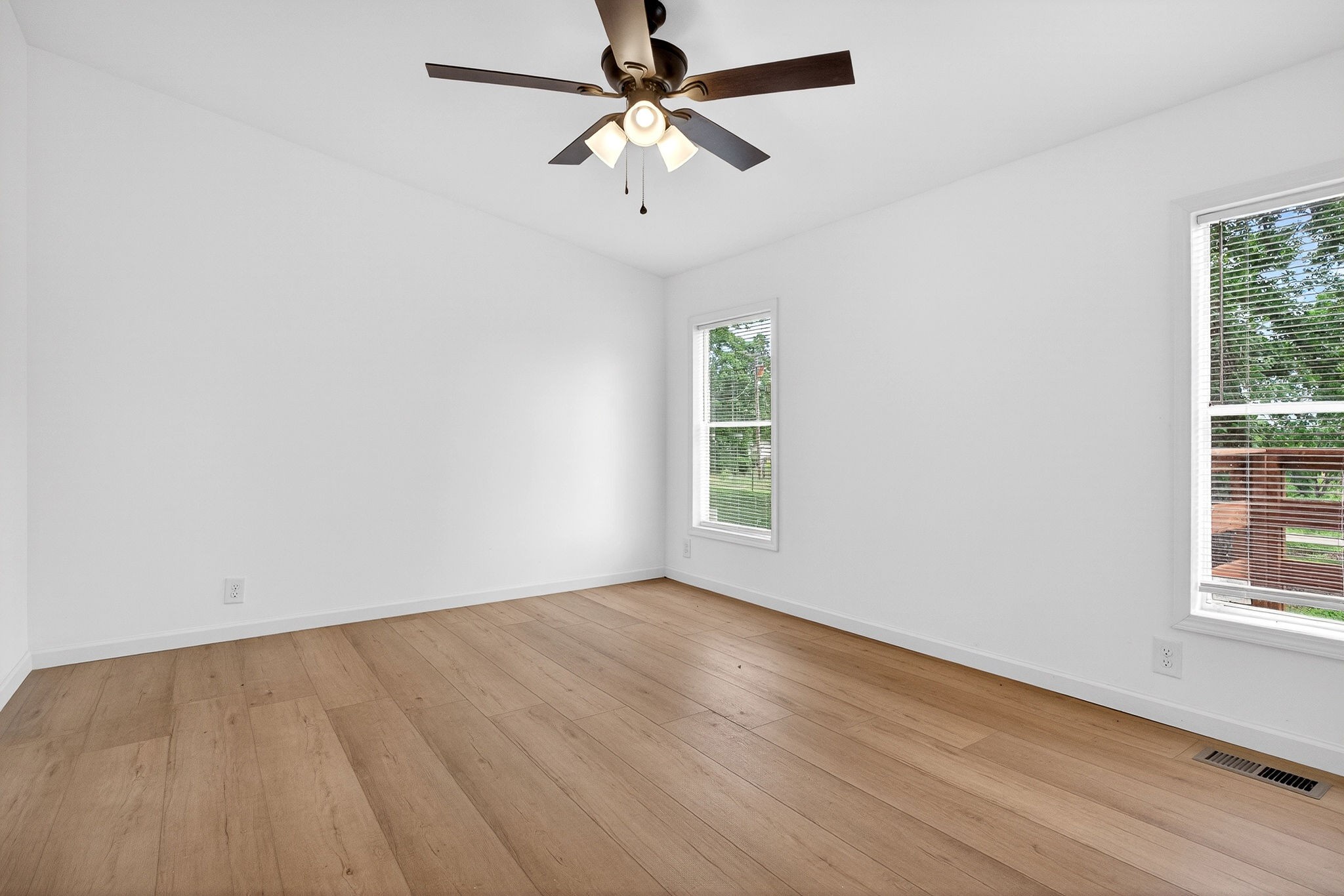 1437 Jefferson Road Smithville, TN 37166 - Photo 16 of 28 Gallery Image 16
