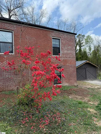 $340,000 | 305 East Cherokee Street, Chesnee, SC 29323