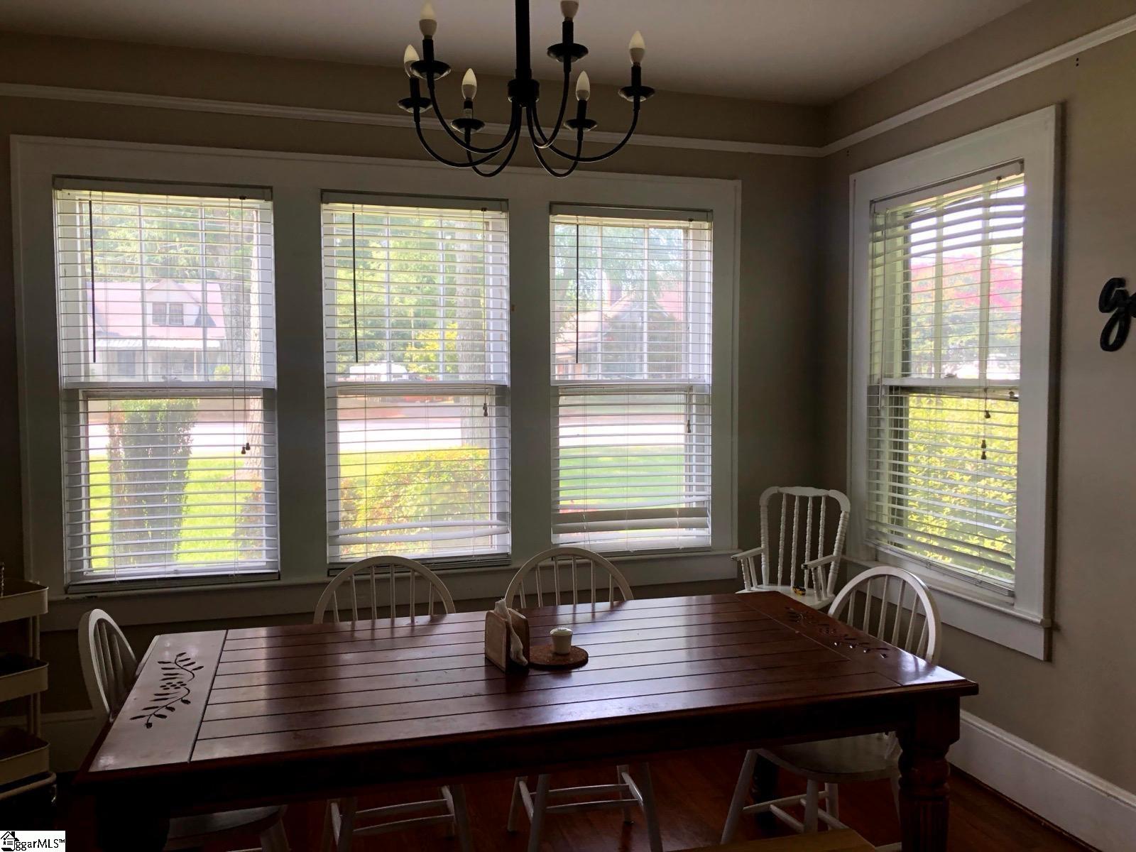 305 East Cherokee Street Chesnee, SC 29323 - Photo 8 of 25