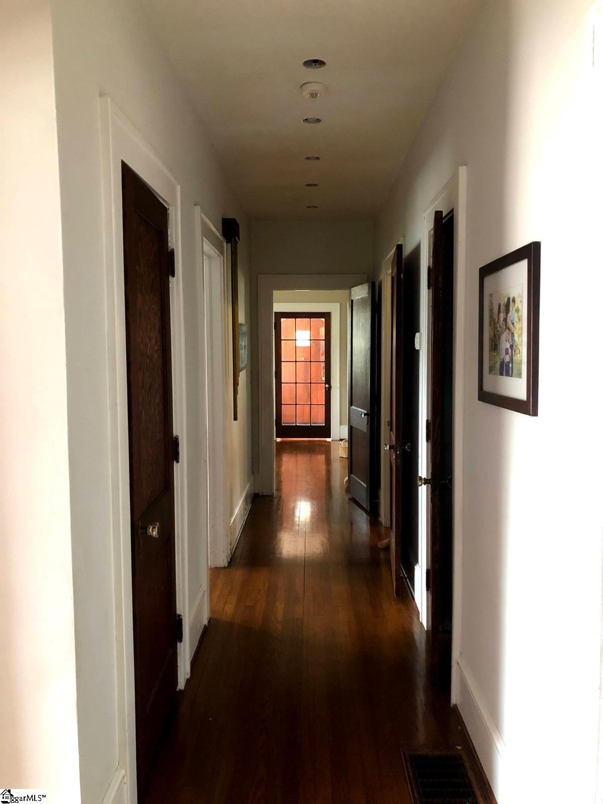 305 East Cherokee Street Chesnee, SC 29323 - Photo 9 of 25