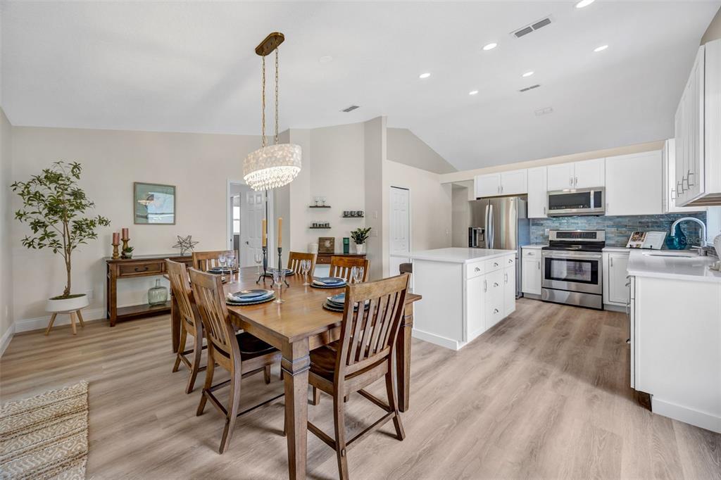 511 Center Point Road Valrico, FL 33594 - Photo 31 of 40