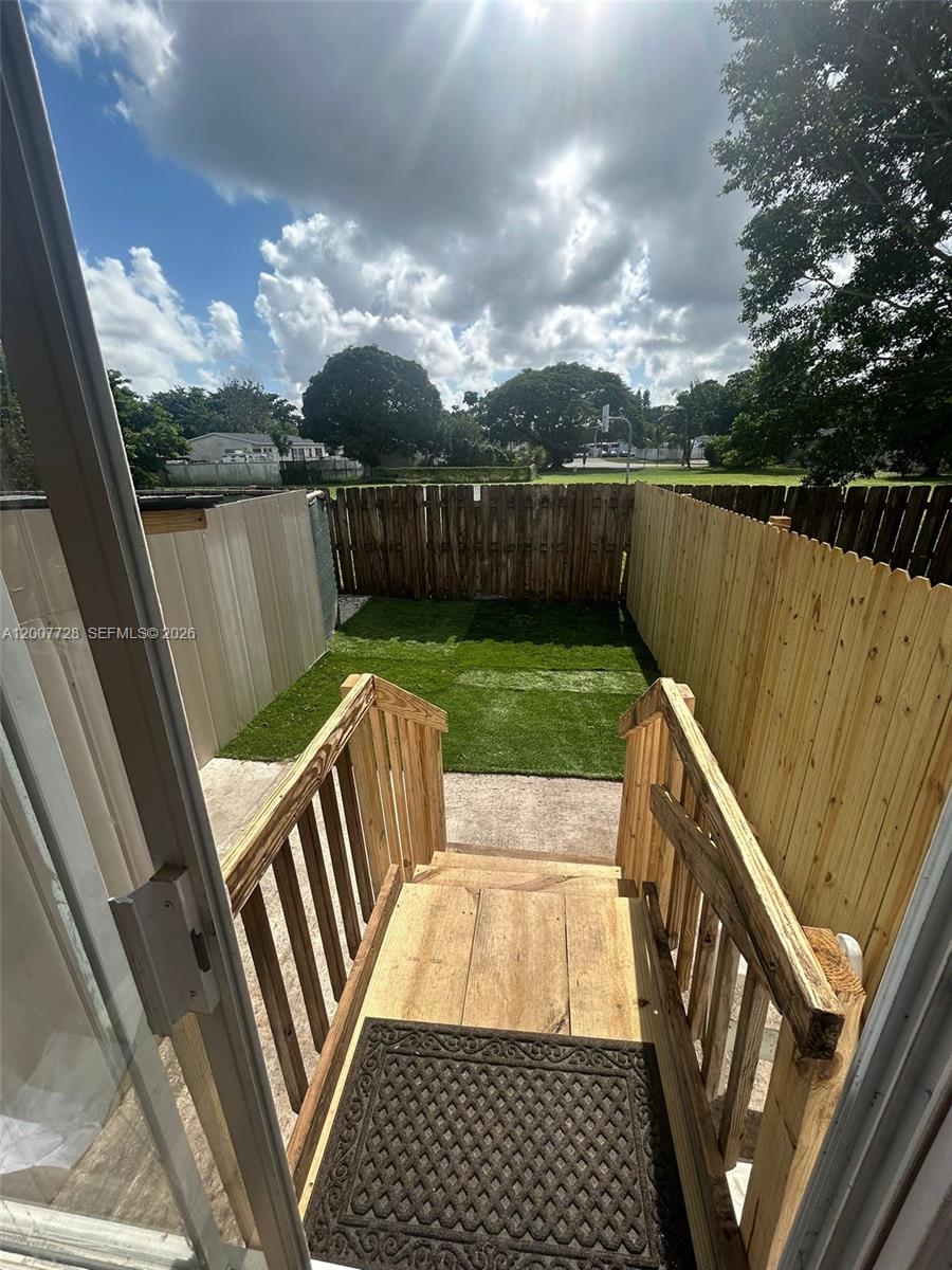 10467 South 228th Lane, Unit B Boca Raton, FL 33428 - Photo 11 of 15