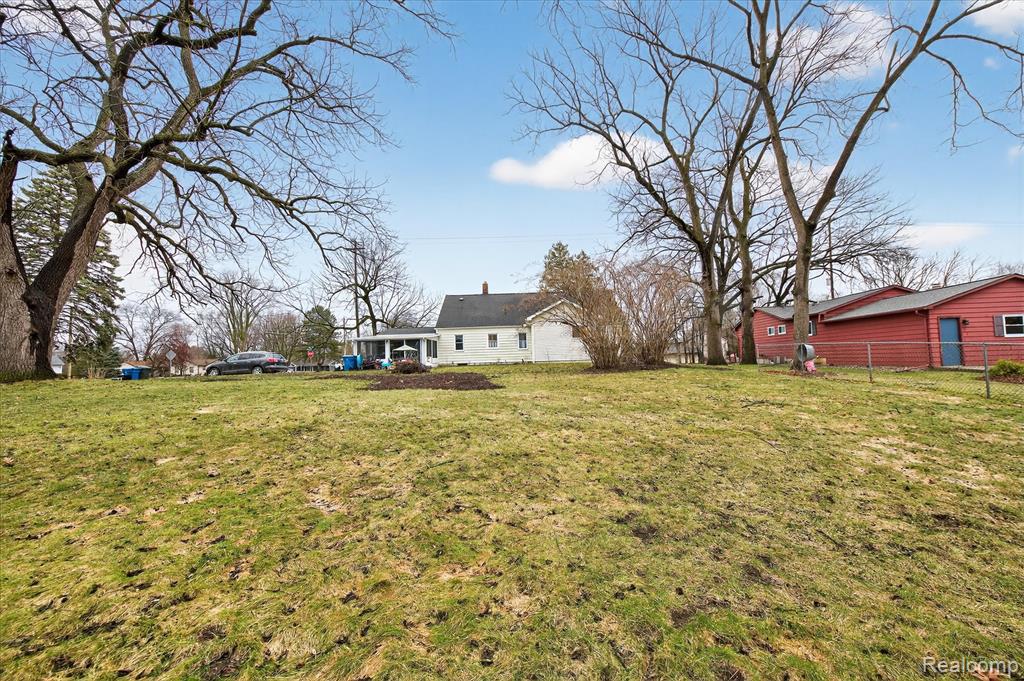 13520 Fenton Road Fenton, MI 48430 - Photo 38 of 41 Gallery Image 38