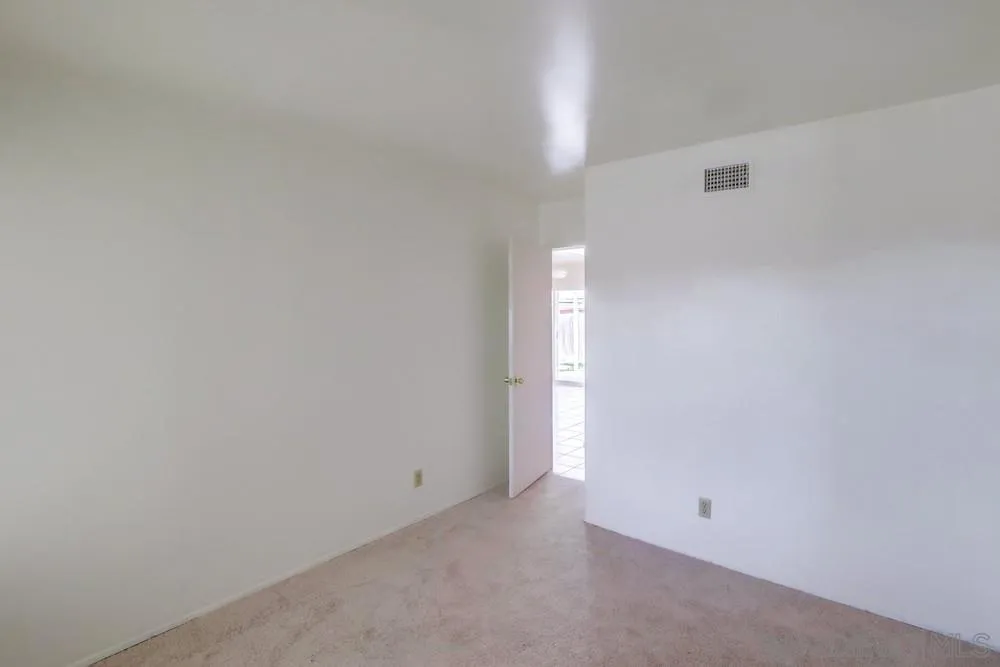 12941 Standish Drive Poway, CA 92064 - Photo 15 of 30 a view of room