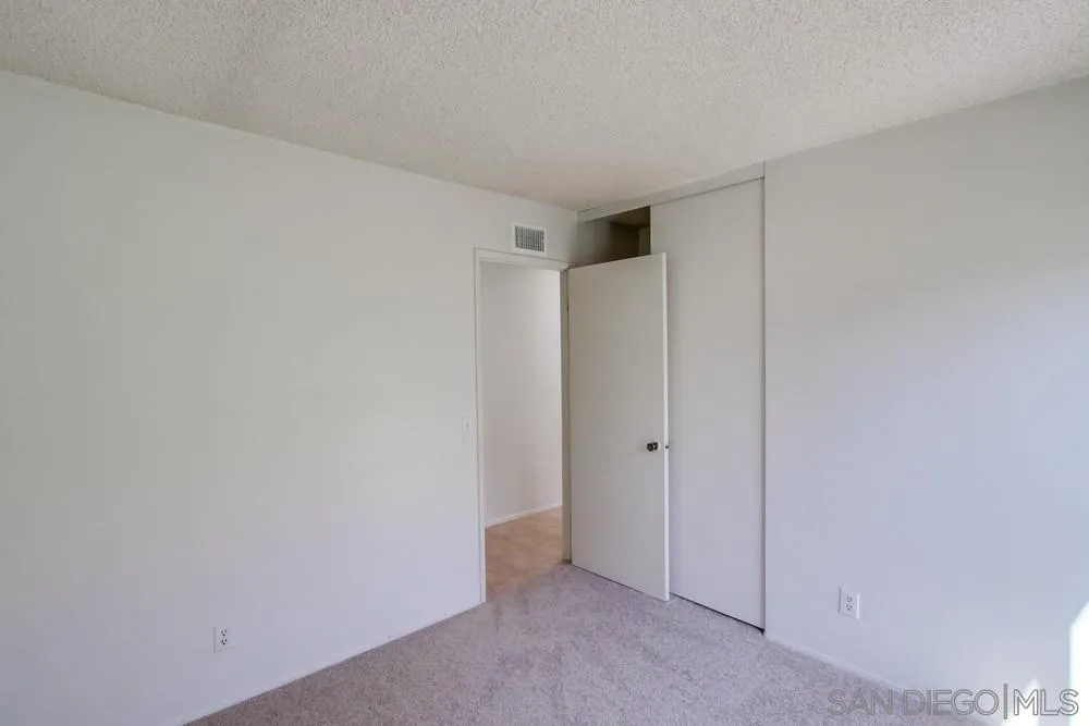 12941 Standish Drive Poway, CA 92064 - Photo 24 of 30 a view of an empty room