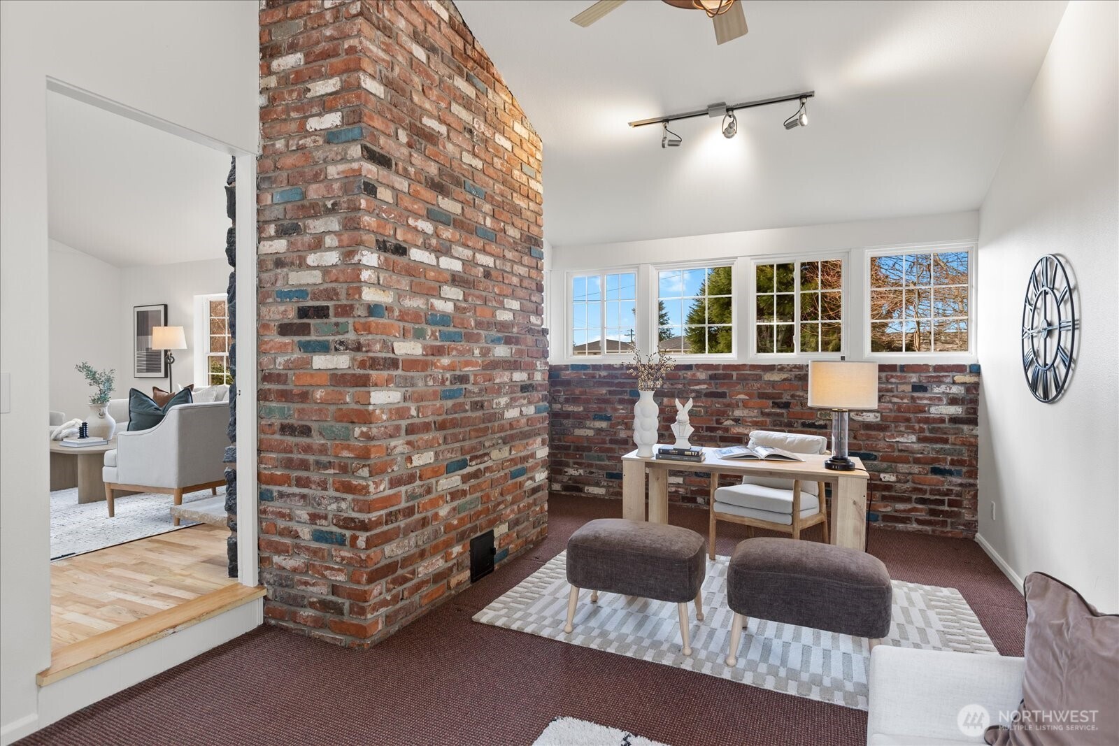 17925 72nd Avenue West Edmonds, WA 98026 - Photo 4 of 40