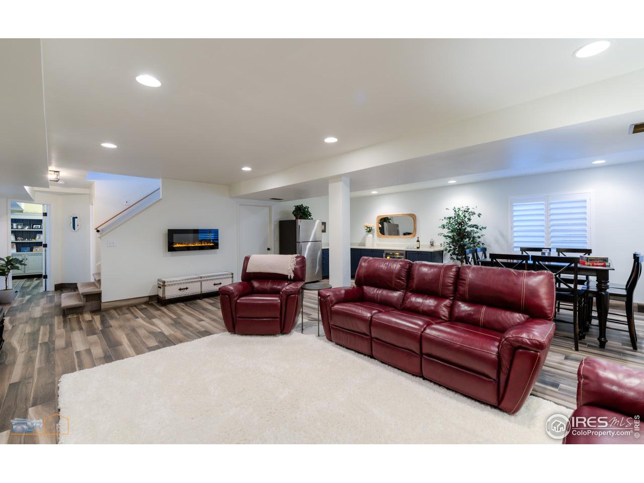4881 Valkyrie Drive Boulder, CO 80301 - Photo 31 of 39 a living room with furniture