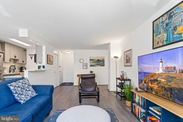 $415,000 | 1545 18th Street Northwest, Unit 212, Washington, DC 20036