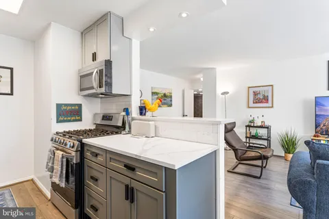 $415,000 | 1545 18th Street Northwest, Unit 212, Washington, DC 20036