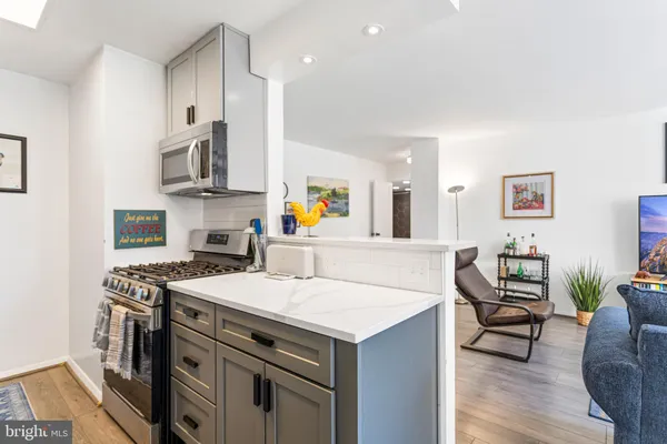 $415,000 | 1545 18th Street Northwest, Unit 212, Washington, DC 20036