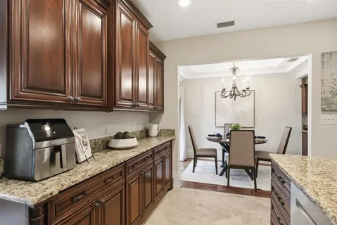 $1,250,000 | 888 16th Avenue North, St. Petersburg, FL 33704