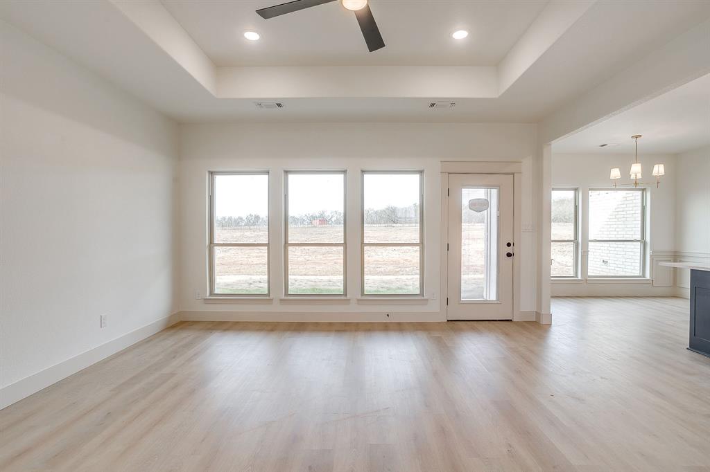 213 Jimmy Lane Millsap, TX 76066 - Photo 13 of 40