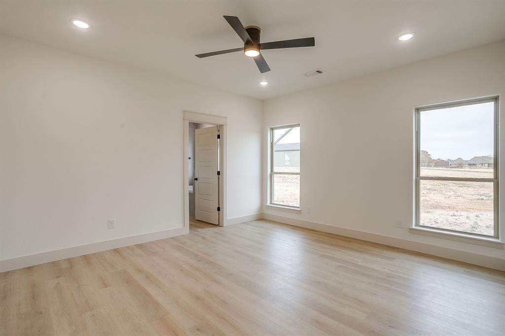 213 Jimmy Lane Millsap, TX 76066 - Photo 19 of 40