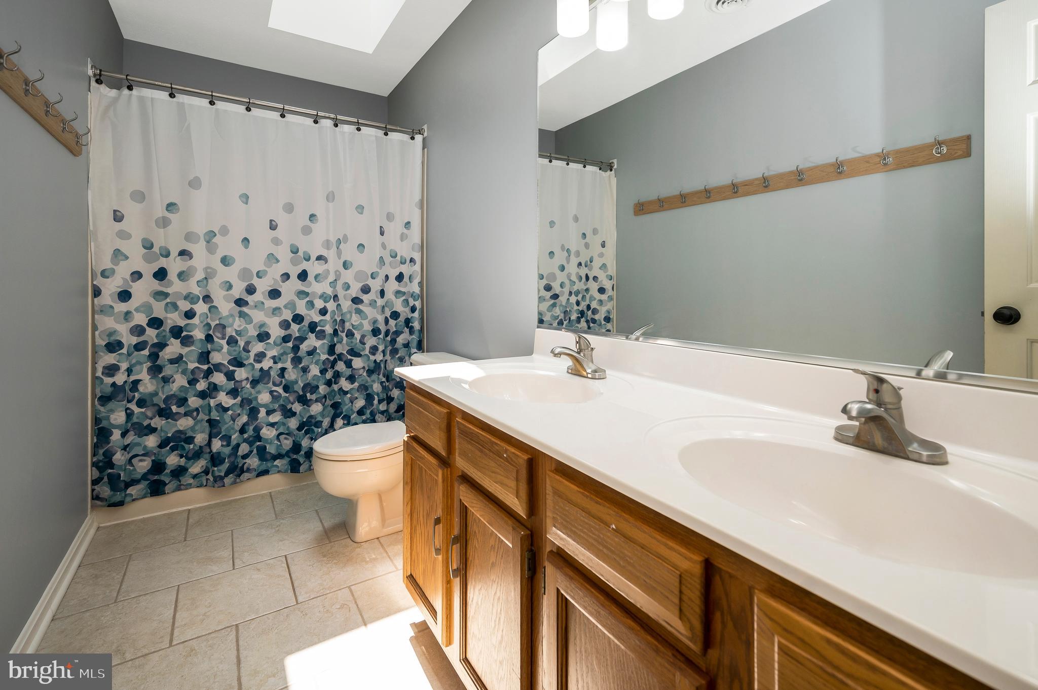 104 Dent Road Stafford, VA 22554 - Photo 110 of 118 Additional full bath on the upper level