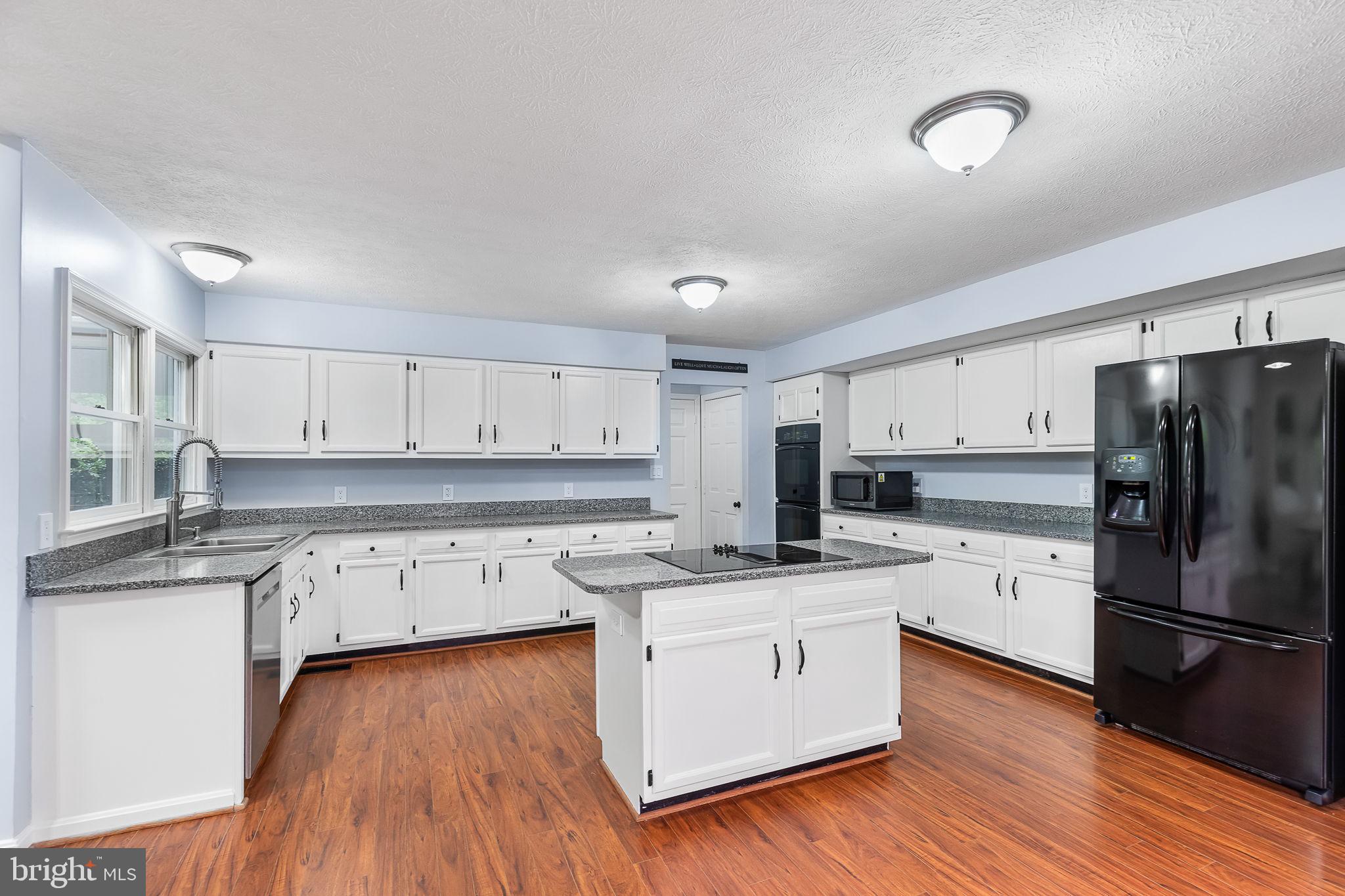 104 Dent Road Stafford, VA 22554 - Photo 18 of 118 Kitchen with an abundance of cabinetry