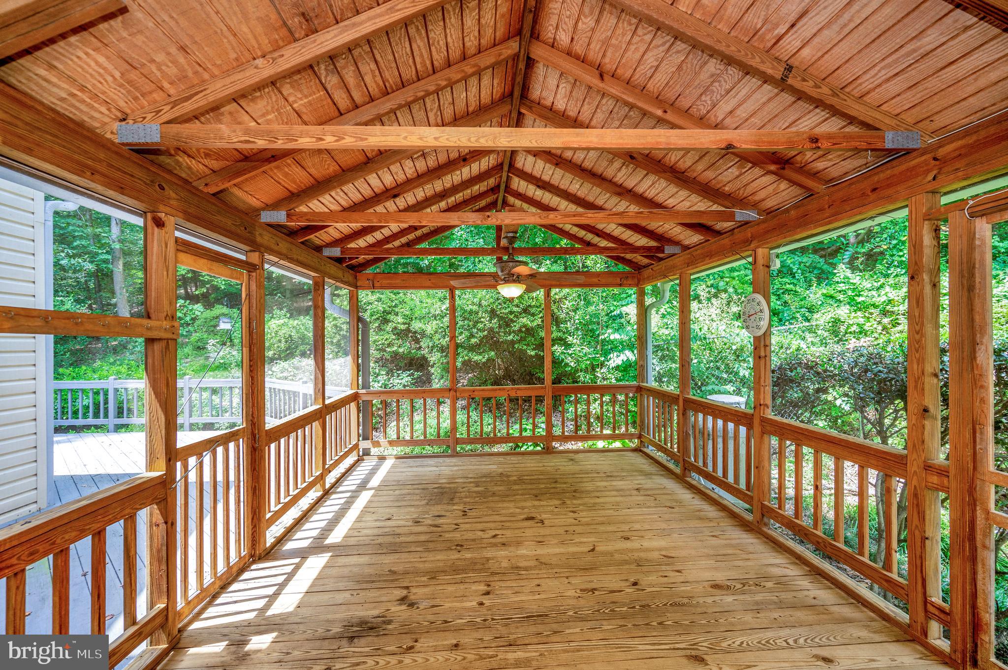 104 Dent Road Stafford, VA 22554 - Photo 60 of 118 LARGE screened in deck