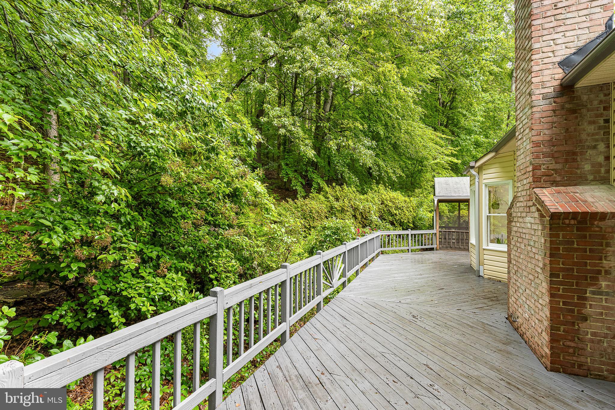 104 Dent Road Stafford, VA 22554 - Photo 64 of 118 Back deck