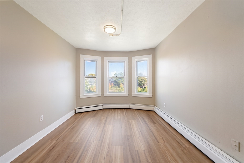 50 Common Street, Unit 3 Lawrence, MA 01840 - Photo 16 of 17