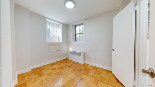 $2,850 | 66-15 Thornton Place, Unit L4 | Rego Park