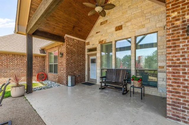 $1,490,000 | 24055 Farm To Market Road 219, Stephenville, TX 76401