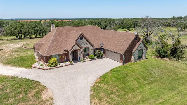 $1,490,000 | 24055 Farm To Market Road 219, Stephenville, TX 76401