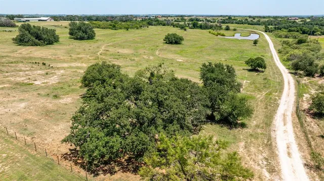 $1,490,000 | 24055 Farm To Market Road 219, Stephenville, TX 76401
