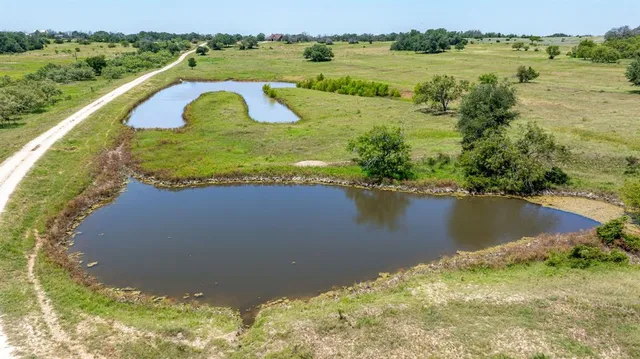$1,490,000 | 24055 Farm To Market Road 219, Stephenville, TX 76401