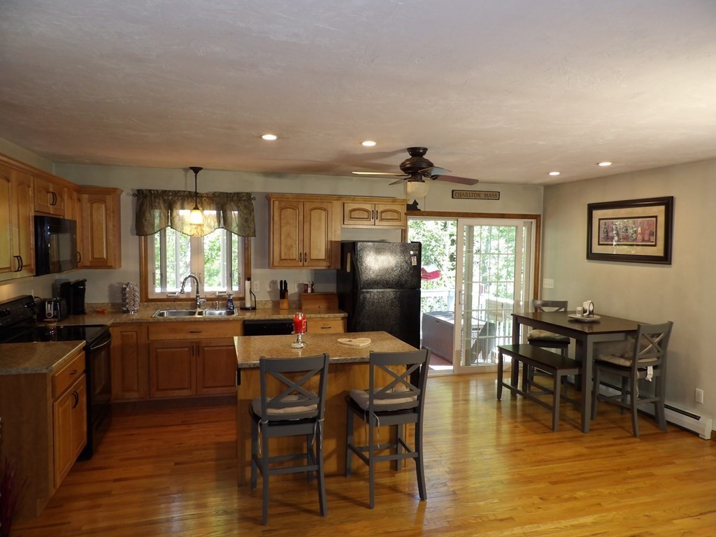 256 Brookfield Road Charlton, MA 01507 - Photo 14 of 42 Gallery Image 14