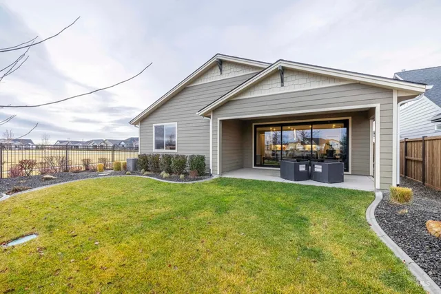 $525,000 | 11860 West Wellness Lane, Kuna, ID 83634